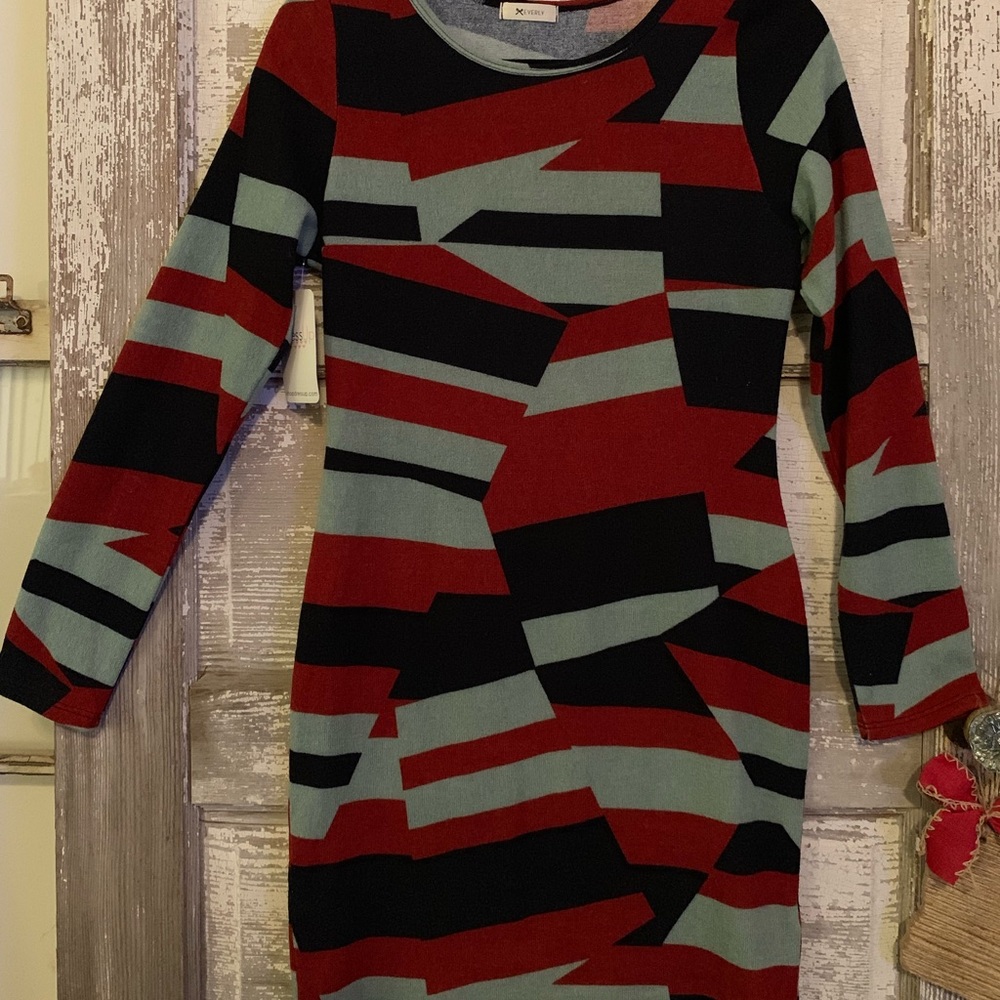 Long sleeve geometric dress